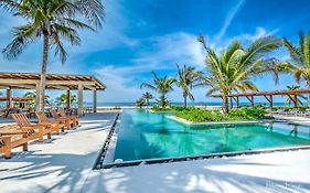 Marea Beachfront Villas